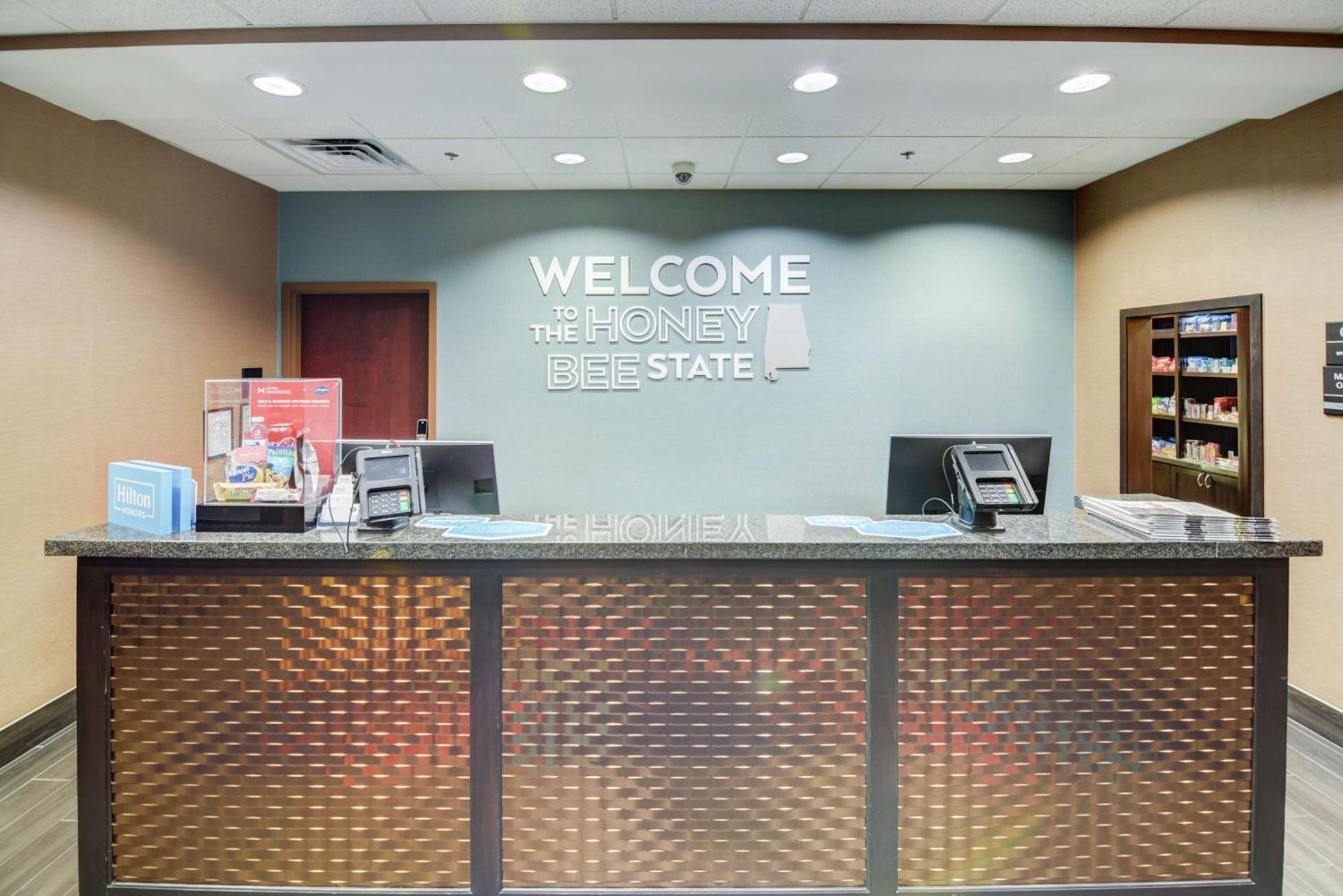 Hampton Inn Foley Eksteriør bilde